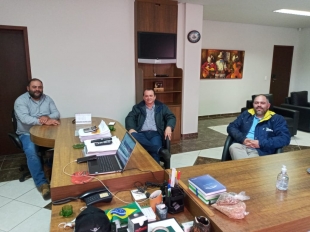 Reuniões nos municÃpios