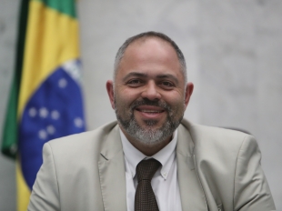 Educação